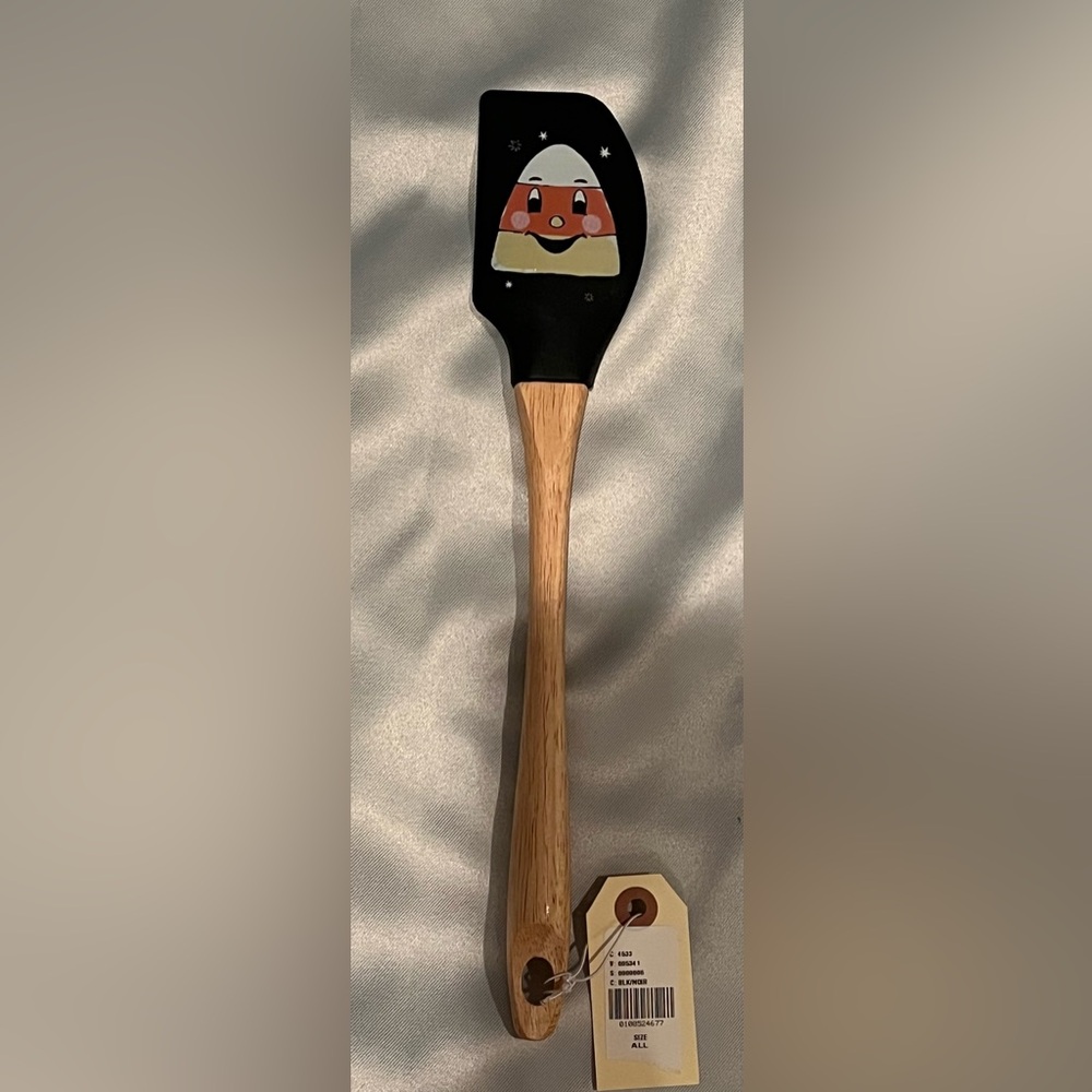 Anthropologie Halloween Candy Corn Spatula